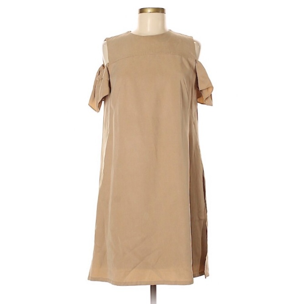 Akris Punto Cold Shoulder Dress